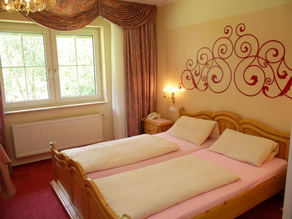 Studentenmuehle Hotel - Restaurant Nomborn الغرفة الصورة